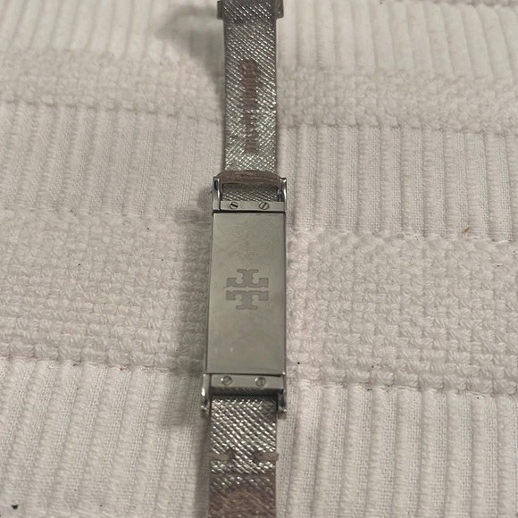 Tory Burch Silver Fitbit-Case Leather Bracelet - Picture 7 of 8